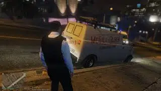 PERSON WITH A KNIFE!!!!! (Grand Theft Auto V LSPDFR)