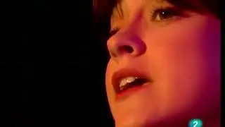 Russian Red - A toast (directo)