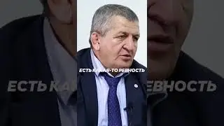 ‼️☝️„В мире существует два человека, которые не завидуют друг другу- это Отец и Сын”.