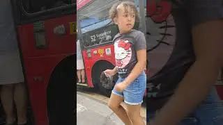 Tfl Route 52 driver ignores the Big Red Book procedure