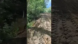 Восстановил проезд размытый весенним паводком реки)