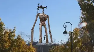 Siren Head terrifies the residents of Chelyabinsk! Shocking video! Siren Head filmed on camera! 