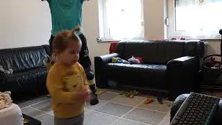 Диана танцует в суппер момент