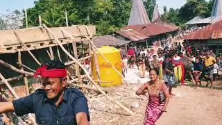 Irama Gong Dan Tarian Adat Sumba ( Soka Pateba )