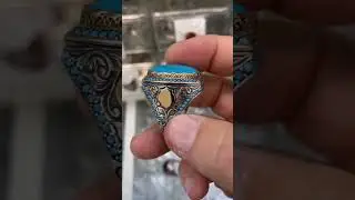 Перстень из серебра с бирюзой и гравировкой: персональность в стиле Возрождения