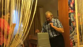 Папа танцует лучше всех