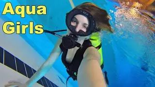 Selfie Girl Scuba Diving
