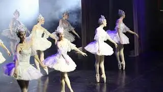 Джамперы посещают балет (22 12 2023, КЦ Строгино - база Клуба фитнес-джампинга 