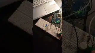3 LEDs 2 buttons