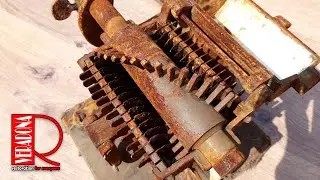 Rusted of antique tobacco grinder Restoration