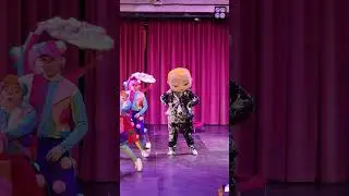 Убойный танец ;) 
