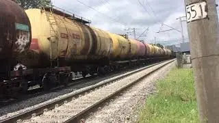 Электровозы серии ВЛ80Т и ВЛ80К с грузовыми поездами