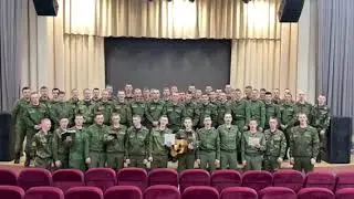 Солдаты поют о воскресении Христа!