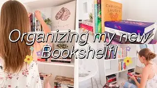 Organize my new bookshelf with me! | decorating my bookshelf ♡