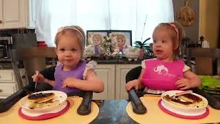 Twins try blueberry lemon preserves