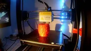 3D Printing a FaceHugger Egg from Alien - Plant Pot