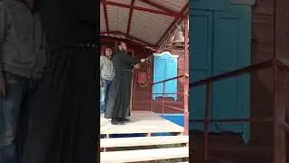 Колокольный звон, отец Максим