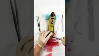 случайна отрезал банану...
