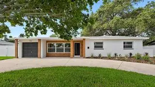 Live the Ultimate Beach Life! Stunning 5-Bed in near St Pete Beach