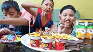 Candy/ Chocolate Mukbang Challenge with my cousins