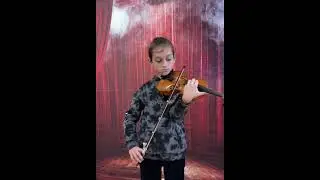 Трехоктавная гамма До мажор.           Макар Пинаев