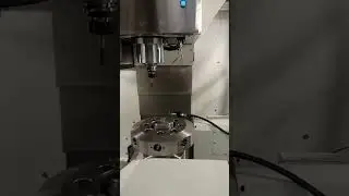 Привязка инструмента по датчику Renishaw. #чпу #рабочий #пролетариат #фрезеровщик #фрезерование