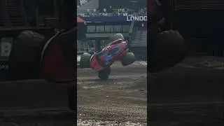 Spider-Man Showing Off His Acrobatics 🕷️🕸️ #monsterjam #racing #stunt #youtubeshorts #shorts #fyp