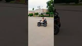 Прогуливаемся...