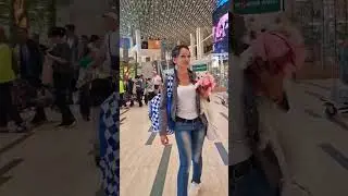 Прилетела! 