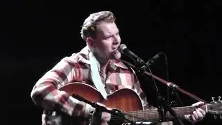 Glenn Doran - I'm a one woman man
