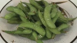 How To Make Edamame (Soybeans in the pod)
