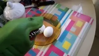 SHARK PUPPET EGGS SHARK crumples eggs and smudges mayonnaise