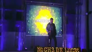 NOCHE DE LUCES PADRE PEPE canta JESÚS