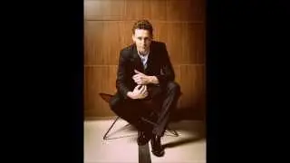 Tom Hiddleston
