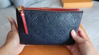 What’s in my bag | the bare essentials