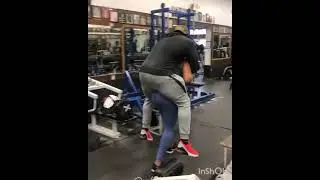 #liftcarry | Sexy lady gives piggyback ride to heavy man in gym | lift and carry #piggyback
