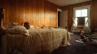 Walkthrough Of An Abandoned House Filled With Stuff