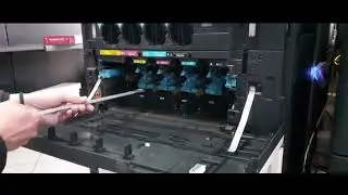 Konica Minolta cleaning tool process