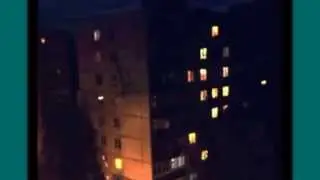 MUTANT MAN CAUGHT CRAWLING DOWN BUILDING IN RUSSIA