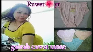 mama muda live cuci bh cawet,tante muda live nyuci calana dalam