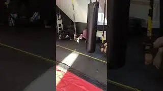 Я протестую! Нам этого не надо! 