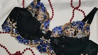 Бюстгалтер 