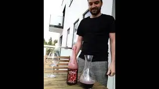 Foamy Pet Nat - bottle opening