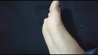 Asian girl sexy feet