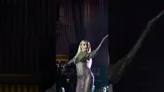 Gülşen Frikik Transparan Kıyafet Nefes kesen Konser 