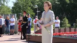 Наталья Комарова на митинге