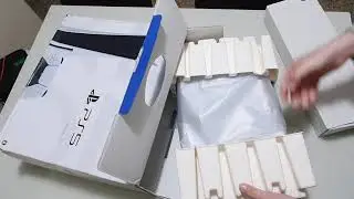 Unboxing PS5 Brasil e os segredos da escrita em japonês da caixa