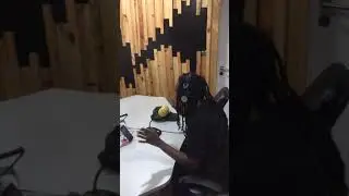 Ruth piluka na rádio