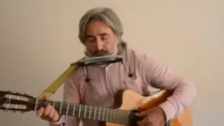 One poem is writen for dead girl.Ölü bir kız için yazılan şiir..