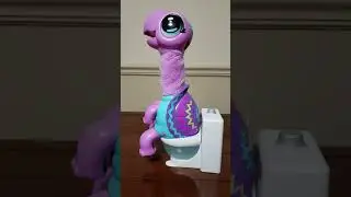Oh Oh Gotta Go - Turdle on a Toilet
